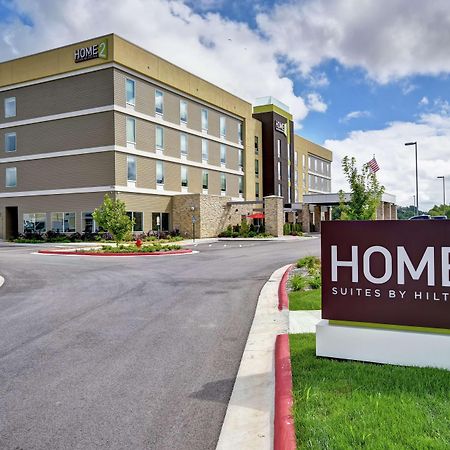 Home2 Suites By Hilton Springfield North Εξωτερικό φωτογραφία