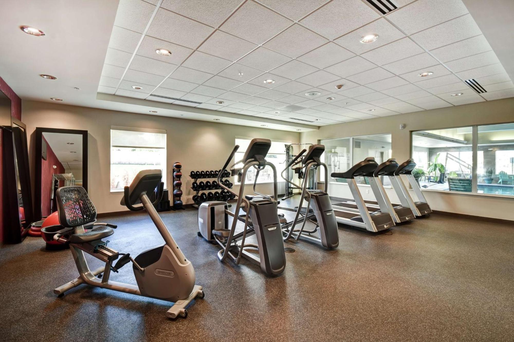 Home2 Suites By Hilton Springfield North Εξωτερικό φωτογραφία